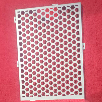 شراء أنماط هيكساجونال مجوفة ألومنيوم مثقوبة الجدار اللوحة وتزيين البناء المواد online manufacture