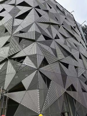 أوراق الألومنيوم المقاومة للظروف الجوية المقاومة للظروف الجوية معتمدة ISO9001